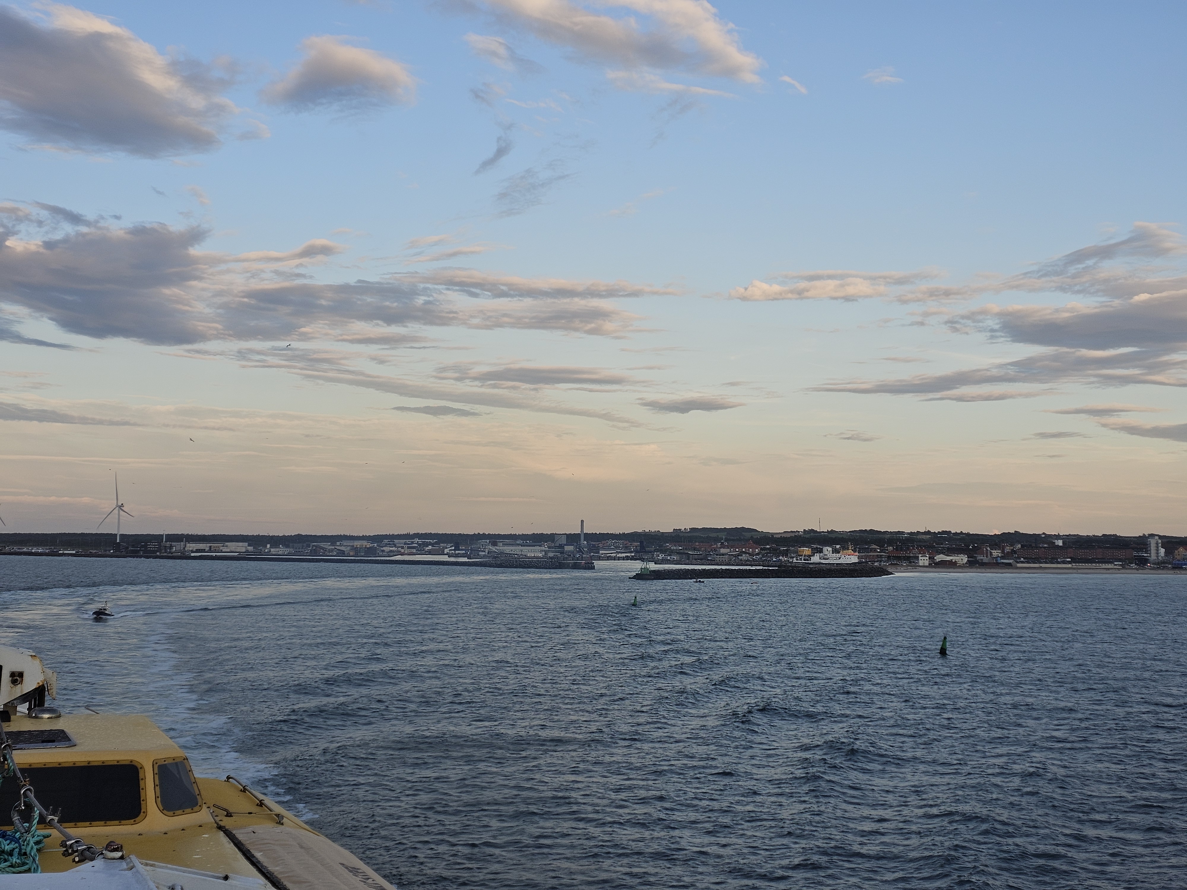 Die Fähre verlässt Hirtshals